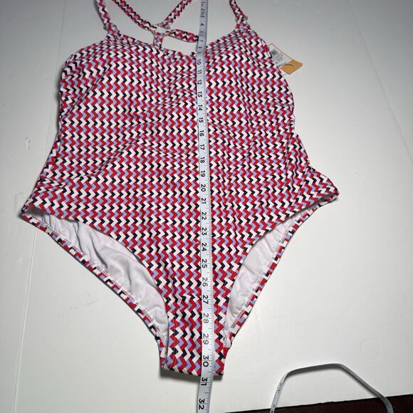 Kona Sol One-Piece Swimsuit Women’s Size 18 Red White Blue Zigzag Strappy Back - Picture 15 of 15